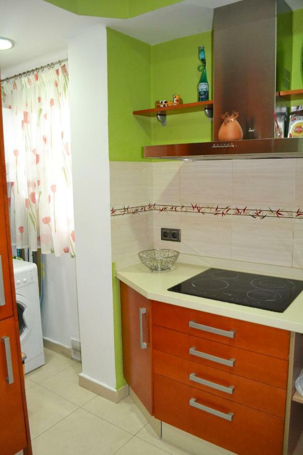 Apartamento acogedor, excelente ubicación, 10 min centro Apartamento Sevilha Exterior foto