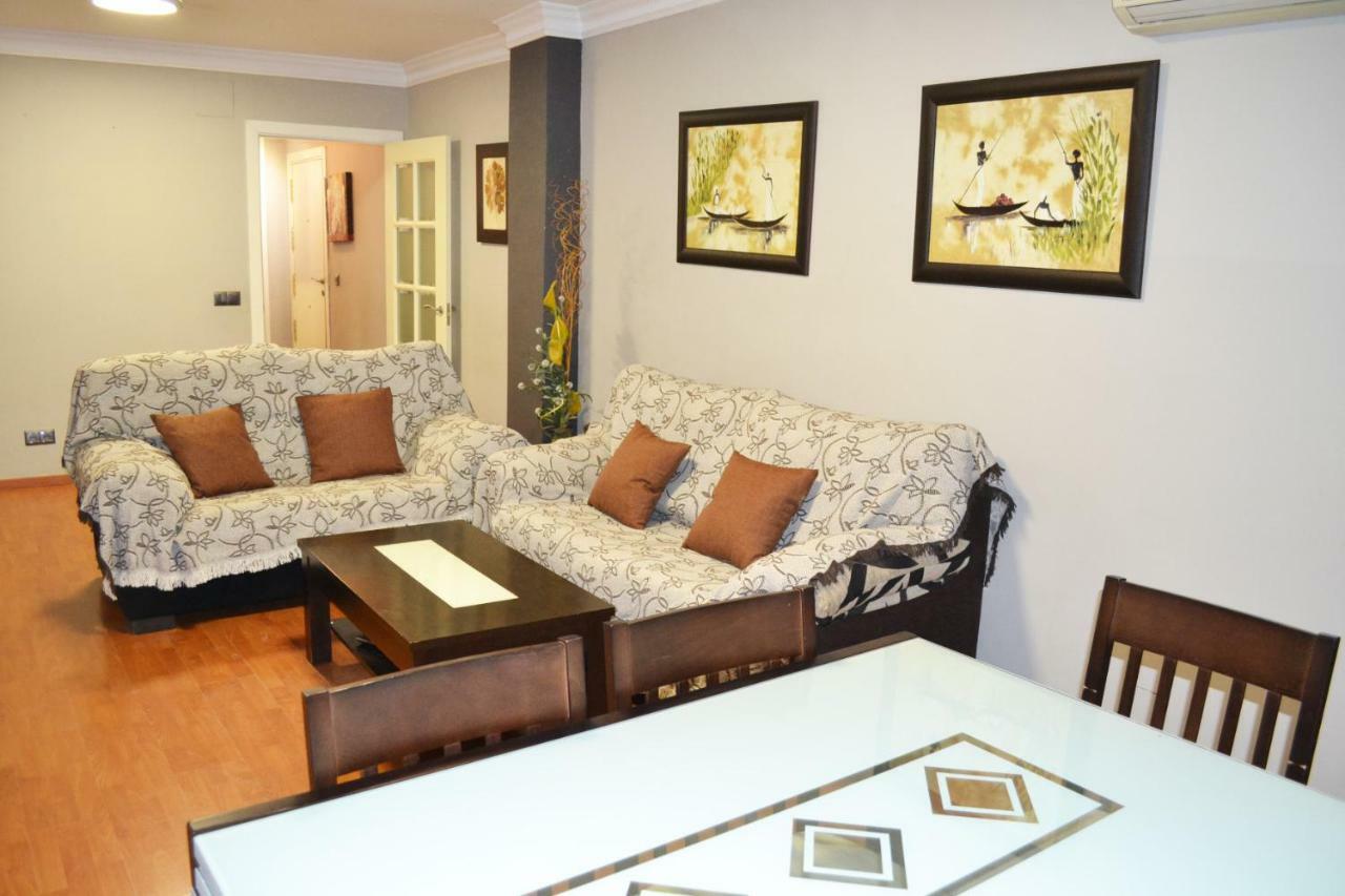 Apartamento acogedor, excelente ubicación, 10 min centro Apartamento Sevilha Exterior foto